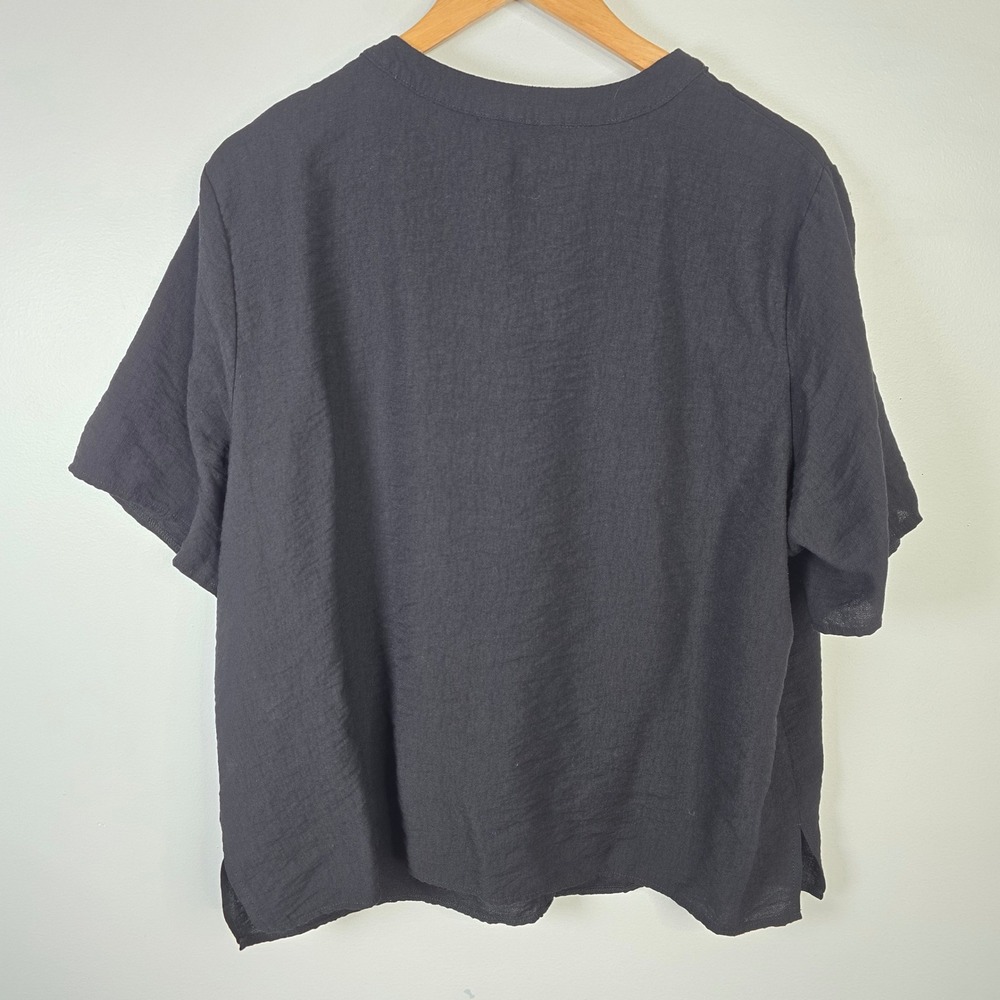 New Look Womens Black Short Sleeve V-Neck Button Front Blouse Top USA 14 - Picture 2 of 4